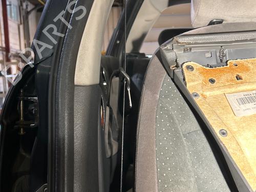 Used Front right seatbelt Front right seatbelt 38513929 38513929