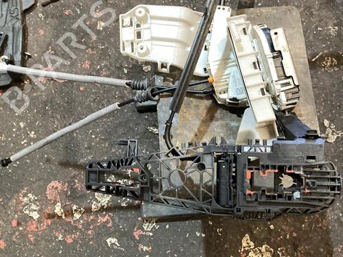 Serrure avant droite JEEP RENEGADE SUV (BU, B1, BV) 1.4 (140 hp) 20867616