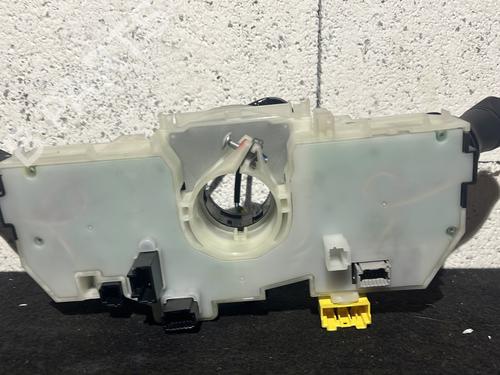 Used Steering column stalk Steering column stalk RENAULT MEGANE III Coupe (DZ0/1_) 1.6 dCi (DZ00, DZ12, DZ2A, DZ13) (130 hp) 26618966 26618966