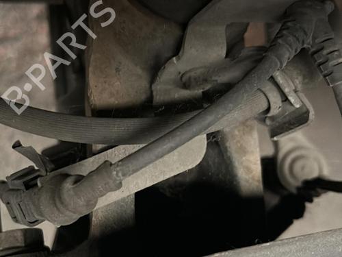 Used Left front steering knuckle VW TOURAN (1T1, 1T2) 2.0 TDI 16V (140 hp) 20870335