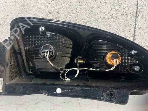 Right taillight CITROËN C3 Picasso (SH_) 1.2 THP 110 (SHHNZ6) | BP32068878C35 - Image 3