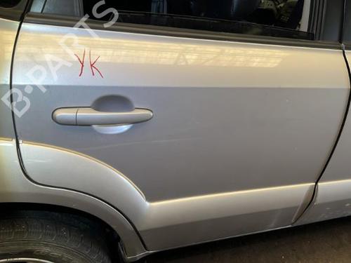 Used Right rear door HYUNDAI TUCSON (JM) 2.0 CRDi All-wheel Drive (113 hp) 20859195