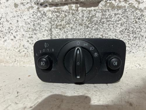 Used Headlight switch Headlight switch 37994485 37994485