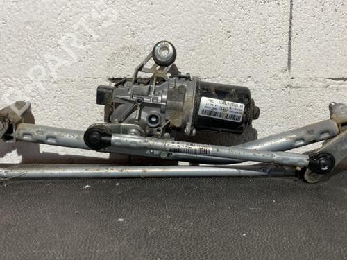Used Front wiper motor Front wiper motor CHEVROLET SPARK (M300) 1.0 (68 hp) 21865043 21865043