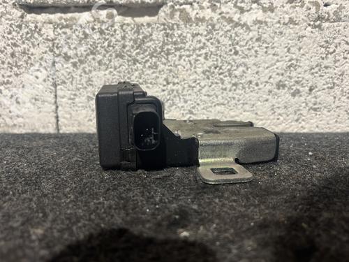 tailgate-lock-mini-mini-r56-2005-2006-2007-2008-2009-2010-2011-2012-2013-2014-31041732 main image