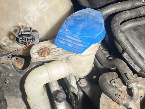 windscreen-washer-tank-seat-leon-1p1-2005-2006-2007-2008-2009-2010-2011-2012-2013-29865128 main image