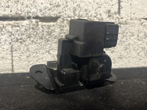 Tailgate lock KIA CEE'D Hatchback (ED) 1.6 CRDi 90 | BP29452988C101 