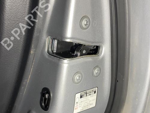 Used Rear right lock TOYOTA RAV 4 III (_A3_) 2.2 D 4WD (ALA30_, ALA30R) (150 hp) 20868588