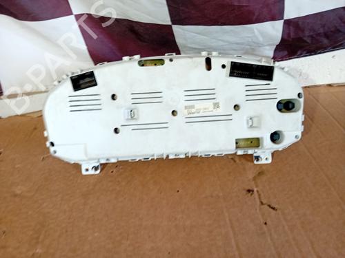 Used Instrument cluster Instrument cluster 20872281 20872281