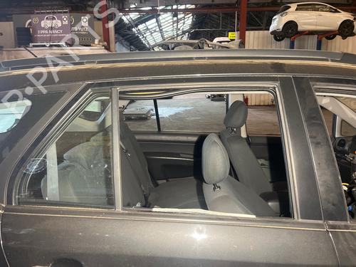 right-rear-door-kia-carens-iii-mpv-un-2006-2007-2008-2009-2010-2011-2012-2013-35903628 main image