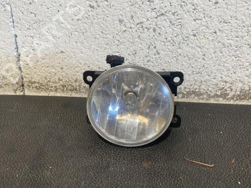 Used Right front fog light PEUGEOT 3008 I MPV (0U_) 2.0 HDi Hybrid4 (0URHCA) (200 hp) 21865017