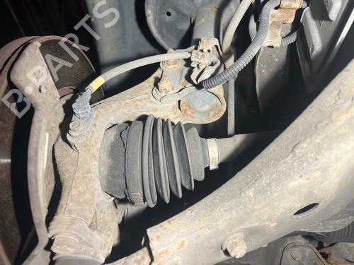 Used Right front driveshaft Right front driveshaft KIA CARENS III MPV (UN) 2.0 CRDi 115 (115 hp) 35903669 35903669
