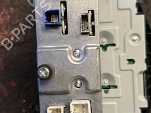 Radio PEUGEOT 108 1.0 VTi 72 | BP25844231E6 - Image 2