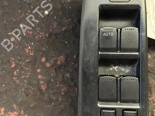Used Left front window switch SUZUKI GRAND VITARA II (JT, TE, TD) 1.9 DDiS All-wheel Drive (JT419, TD44, JB419WD, JB419XD,... (129 hp) 20866806