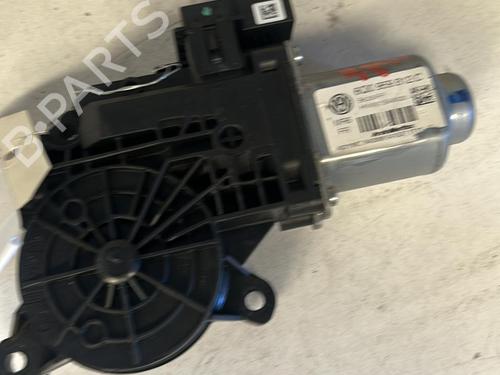 Used Right rear window motor SKODA FABIA II (542) 1.9 TDI (105 hp) 21862873