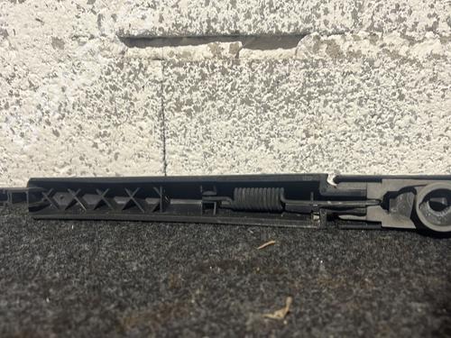 rear-windshield-wiper-arm-renault-clio-iii-grandtour-kr01_-2007-30396967 main image