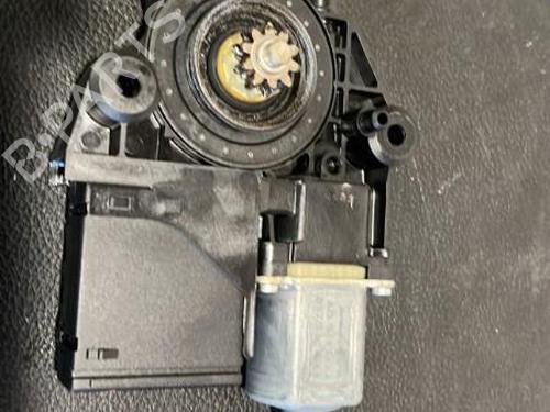 Used Left rear window motor RENAULT GRAND SCÉNIC III (JZ0/1_) 1.9 dCi (JZ0J, JZ0N, JZ1K, JZ1S) (131 hp) 21864226