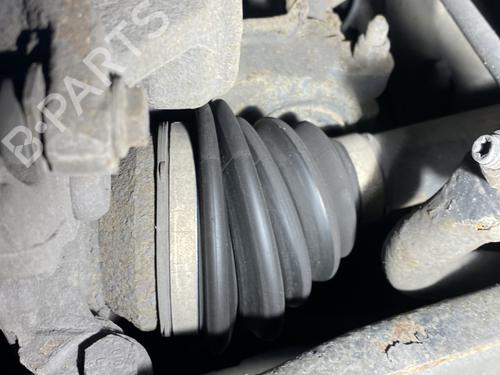 Used Right front driveshaft PEUGEOT 208 I (CA_, CC_) 1.6 HDi (92 hp) 22894193
