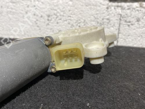 Left front window motor MERCEDES-BENZ CLK (C209) CLK 270 CDI (209.316) | BP21866151E21 