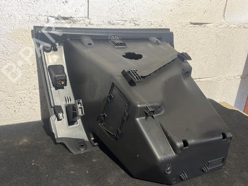 Glove box PEUGEOT 2008 I (CU_) 1.5 BlueHDI 120 | BP28190760C95 - Image 4