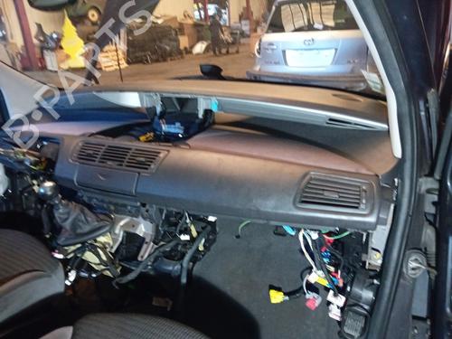 Used Dashboard CITROËN C8 (EA_, EB_) 2.2 HDi (128 hp) 20868610
