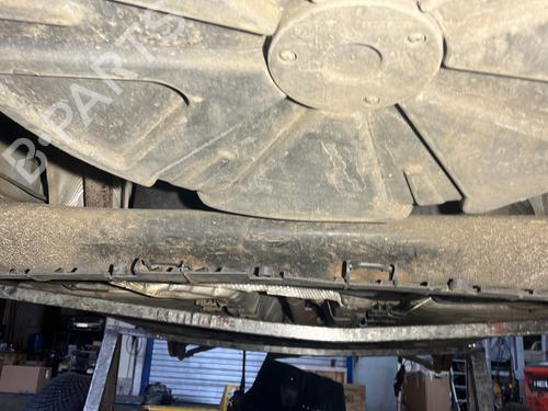 Used Rear axle Rear axle RENAULT MEGANE III Hatchback (BZ0/1_, B3_) 1.6 dCi (BZ00, BZ12, BZ13) (130 hp) 33021049 33021049