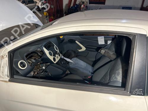 Used Left front door Left front door FORD KA (RU8) 1.2 (69 hp) 39937570 39937570
