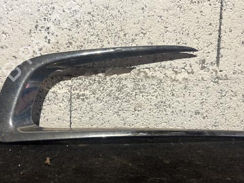 Used Grille PEUGEOT 2008 I (CU_) 1.2 THP 110 / PureTech 110 (110 hp) 27746182
