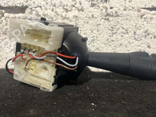 Used Switch Switch RENAULT CAPTUR I (J5_, H5_) 0.9 TCe 90 (90 hp) 28003918 28003918