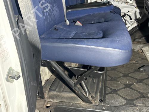 Right front seat PEUGEOT BOXER Van (244) 2.2 HDi | BP38514009C16 - Image 3