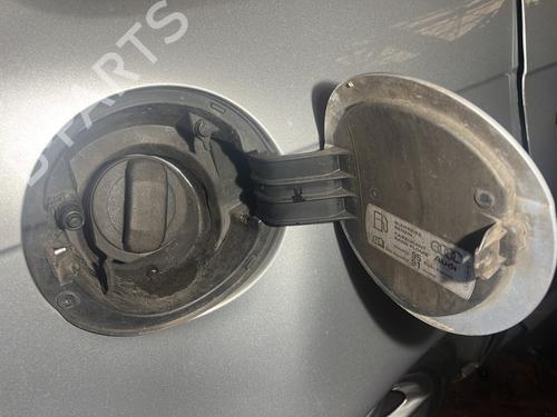 Fuel flap AUDI A3 Sportback (8PA) 1.6 | BP28216686C131 