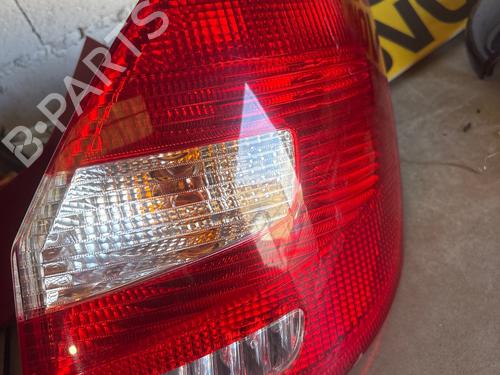 right-taillight-skoda-fabia-ii-542-2006-2007-2008-2009-2010-2011-2012-2013-2014-39086550 main image