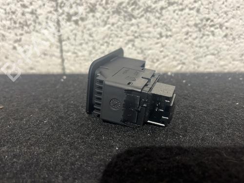 Right front window switch VW GOLF VII (5G1, BQ1, BE1, BE2) 1.4 TSI | BP25738790I26 