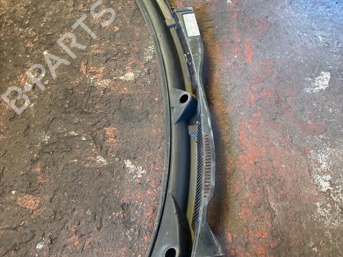 Used Scuttle panel Scuttle panel VW GOLF IV Variant (1J5) 1.6 (101 hp) 39937642 39937642