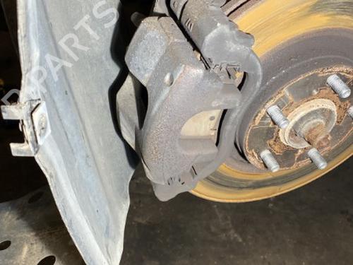 Used Left front brake caliper TOYOTA AVENSIS Saloon (_T27_) 2.2 D-4D (ADT271_, ADT271R) (150 hp) 20862150