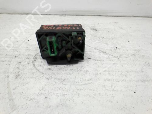 Used Electronic module Electronic module PEUGEOT 307 (3A/C) 2.0 HDi 110 (107 hp) 21858557 21858557