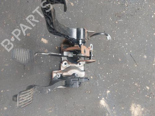 Used Pedal CITROËN C3 II (SC_) 1.4 HDi 70 (SC8HZC, SC8HR0, SC8HP4) (68 hp) 21861256