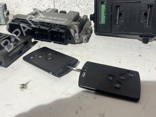 Electronic module RENAULT MEGANE III Hatchback (BZ0/1_, B3_) 1.9 dCi (BZ0N, BZ0J) | BP32133797M83  - Image 7