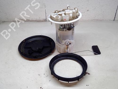 Used Fuel pump PEUGEOT 208 I (CA_, CC_) 1.2 VTI 82 (82 hp) 20871032