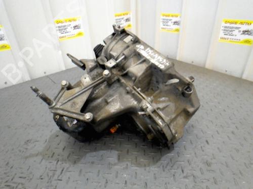 Used Gearbox Gearbox RENAULT CLIO II (BB_, CB_) 1.6 (B/CB0D, BB00) (90 hp) 20864644 20864644