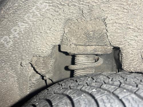 Venstre bagtil støddæmper TOYOTA COROLLA Verso (ZER_, ZZE12_, R1_) 2.2 D-4D (AUR10_, AUR10R) (177 hp) 32341504