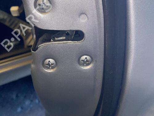 Used Front right lock NISSAN MICRA III (K12) 1.5 dCi (65 hp) 20871330