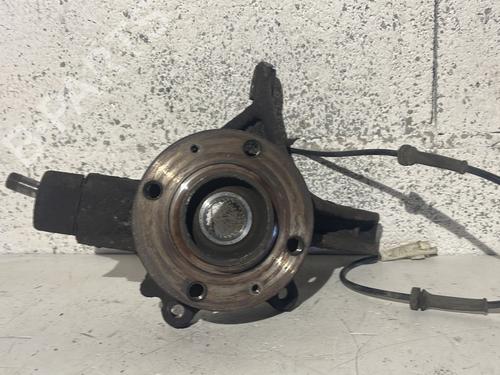 Used Right front steering knuckle Right front steering knuckle PEUGEOT 307 (3A/C) 1.6 HDi (90 hp) 33652266 33652266