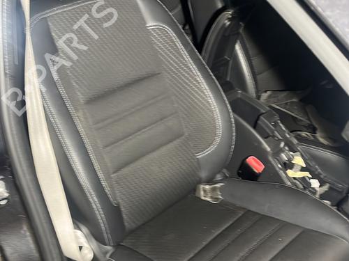 Right front seat RENAULT MEGANE III Hatchback (BZ0/1_, B3_) 1.6 dCi (BZ00, BZ12, BZ13) | BP33021027C16 - Image 5