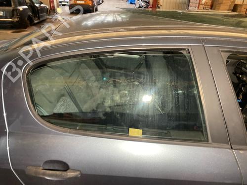 Used Right rear door Right rear door 38426380 38426380