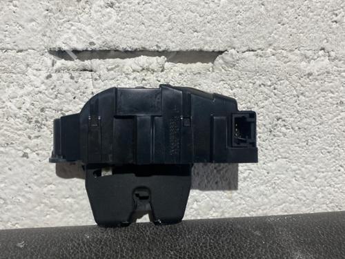 Used Tailgate lock Tailgate lock PEUGEOT 308 I (4A_, 4C_) 1.6 16V (150 hp) 21865311 21865311