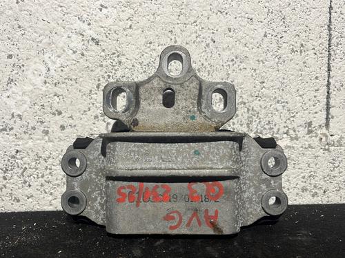 Used Engine mount AUDI Q3 (8UB, 8UG) 2.0 TDI quattro (150 hp) 31331266