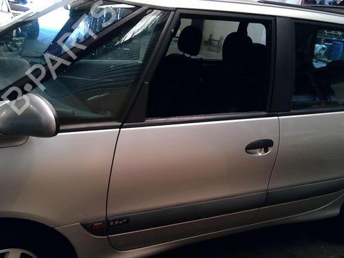 Used Left front door RENAULT ESPACE III (JE0_) 2.2 12V TD (JE0E, JE0H, JE0P) (113 hp) 25275603