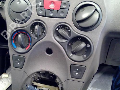 Used Climate control FIAT PANDA (169_) 1.1 (169.AXA1A) (54 hp) 20861072