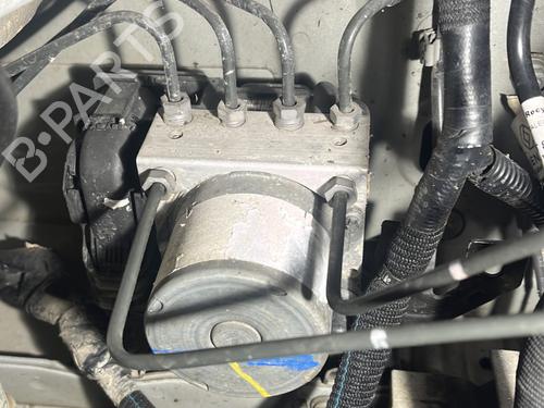 ABS pump RENAULT MASTER III Van (FV) 2.3 dCi 100 FWD (FV0A, FV0B, FV0G, FV0K, FV0H) | BP28141500M43 